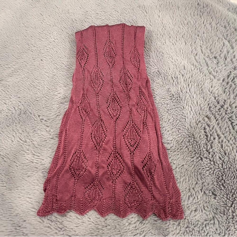 Banana Republic Burgundy Knit Accessory